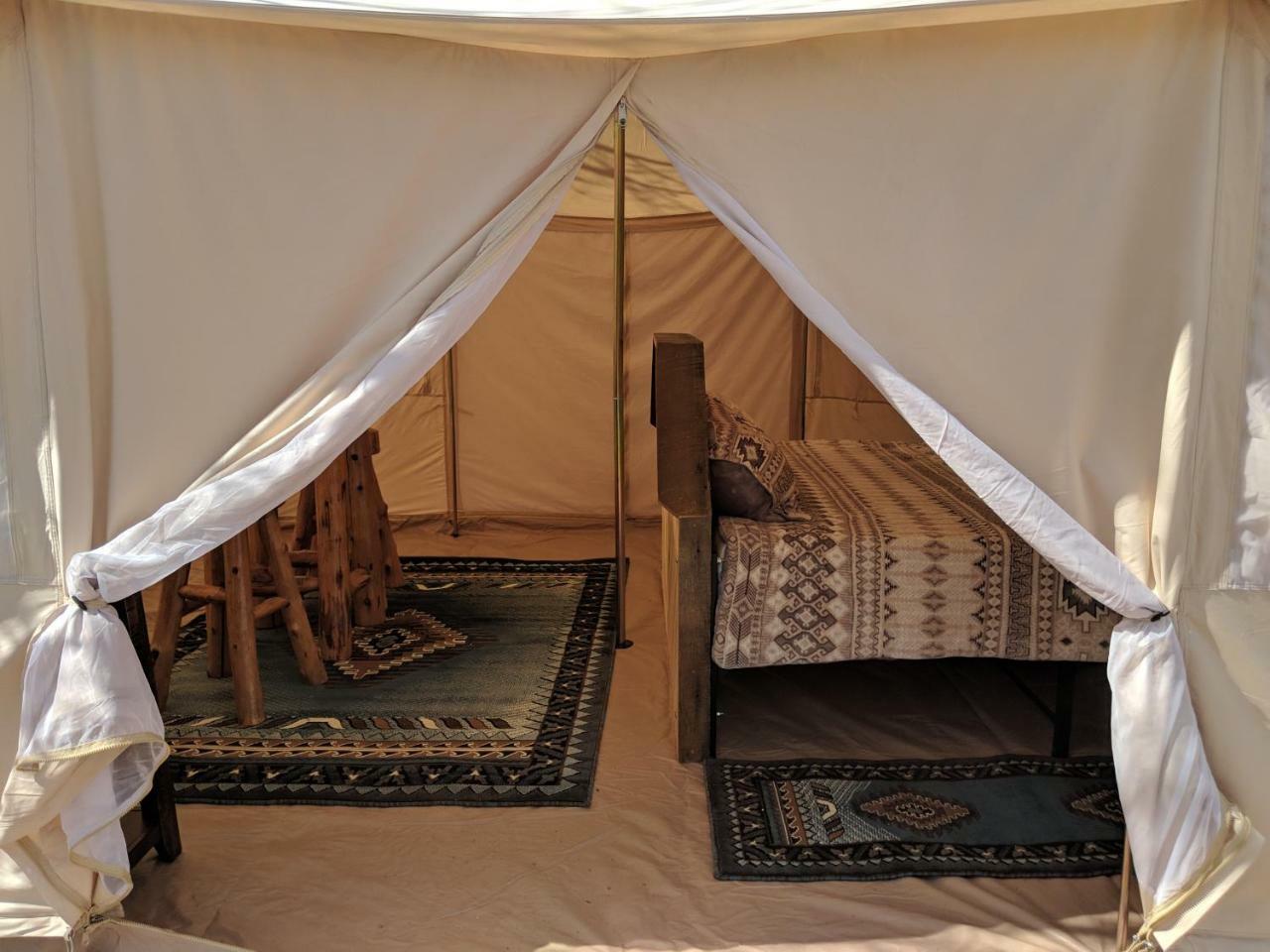 Funstays Glamping Setup Tent In Rv Park #6 Ok-T6 Moab Esterno foto